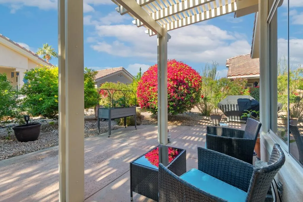 37395 Purple Shadow Road, Palm Desert, California 92211 home-pic-16